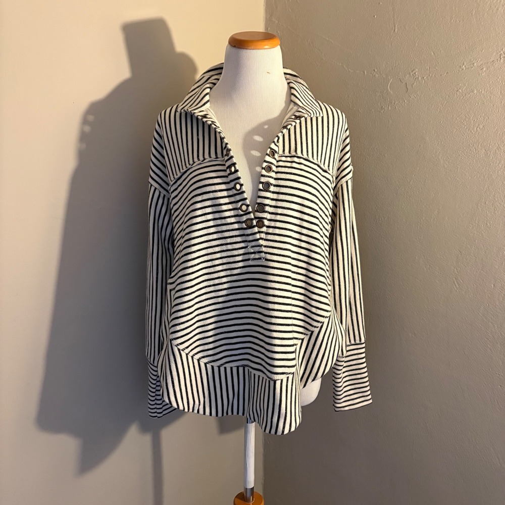 Pilcro Anthropologie Striped Henley Pullover Top Navy Cream XS Relaxed Boho